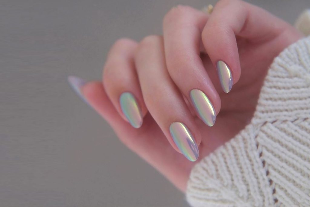 Trend nails mùa đông: Những mẫu nail hot nhất mùa đông năm 2024