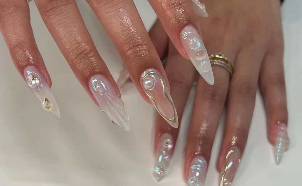 Trend nails mùa đông: Những mẫu nail hot nhất mùa đông năm 2024